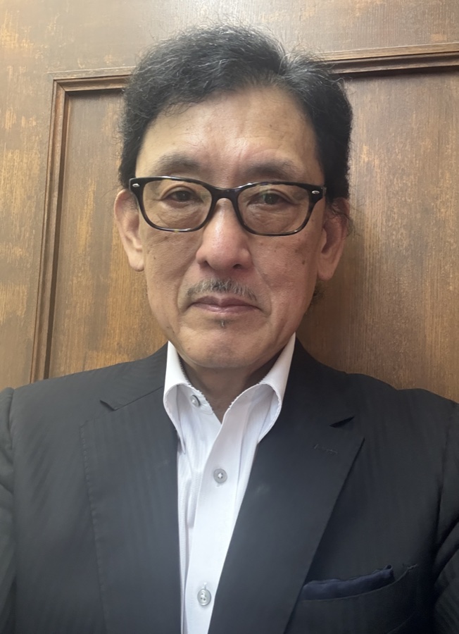 栁町 忠正